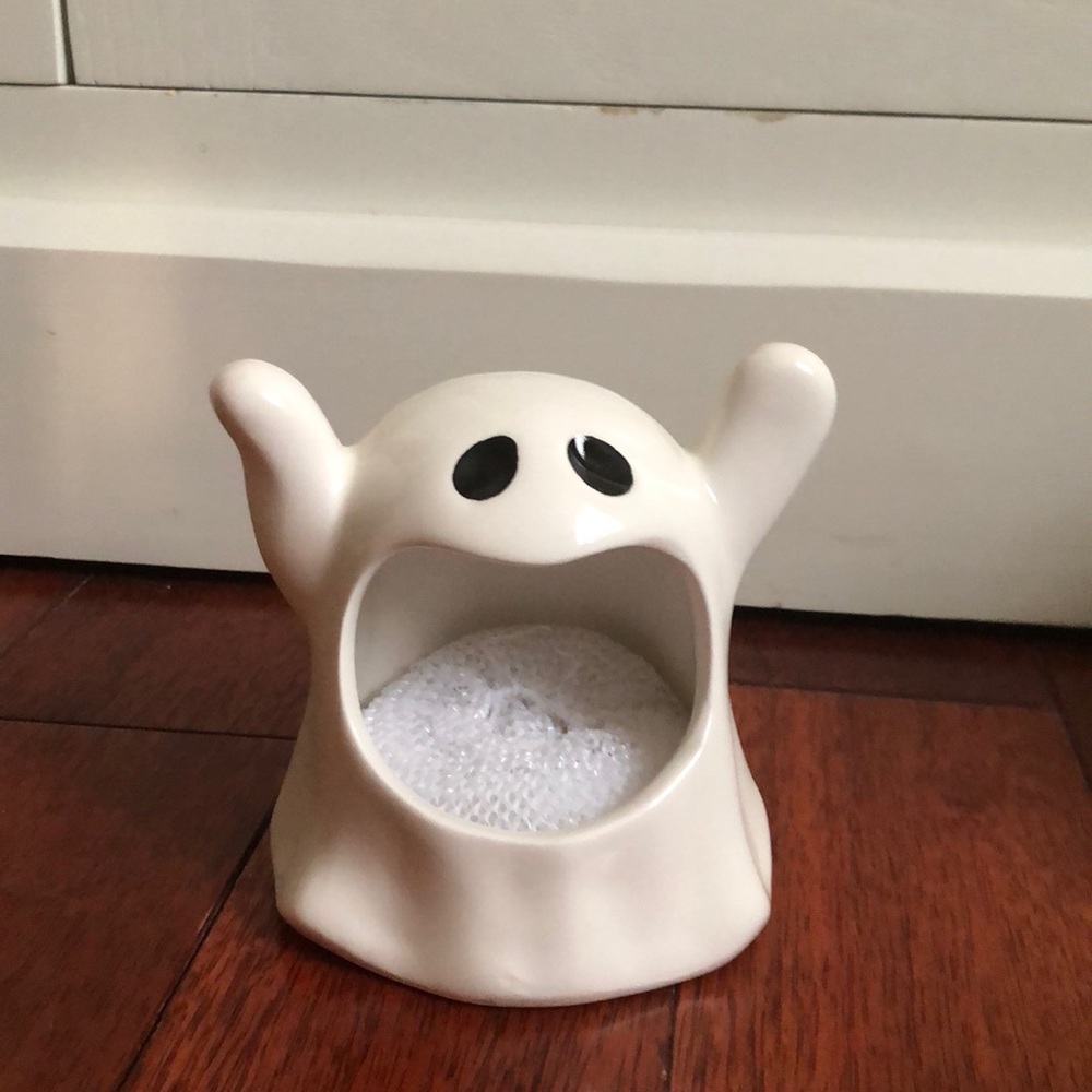 Ghost for accenting Rae Dunn or Halloween Tier